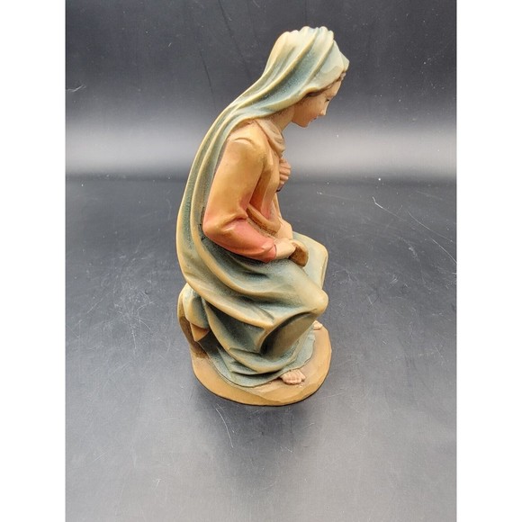 Vintage ANRI Wooden Hand Carved Nativity Mary 4.5\